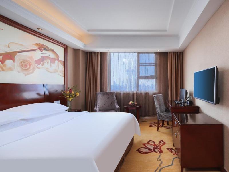 Vienna Hotel Nanchang Ruzi Road Экстерьер фото