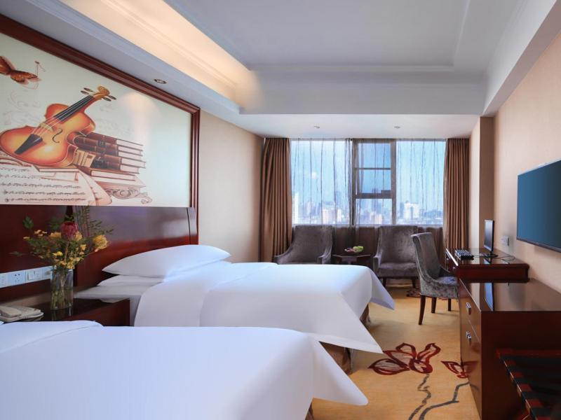 Vienna Hotel Nanchang Ruzi Road Экстерьер фото