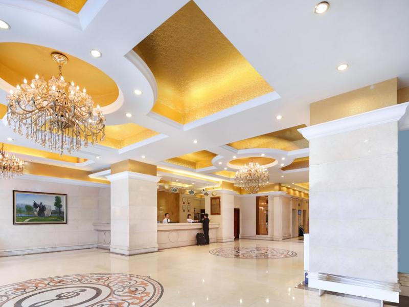 Vienna Hotel Nanchang Ruzi Road Экстерьер фото