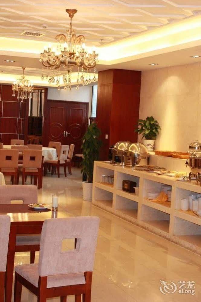 Vienna Hotel Nanchang Ruzi Road Экстерьер фото